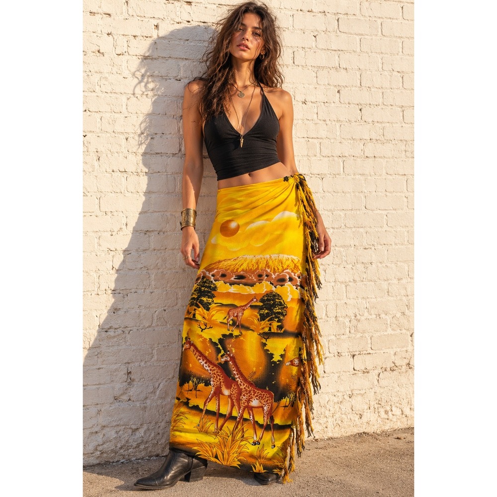 Vintage Yellow Cotton Rayon Yellow Sarong Giraffe Safari Print Wrap Scarf Shawl